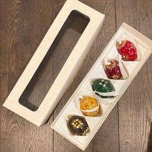 Set of 5 Ornaments Eggs - NIB - vintage made in the Czech Republic - handmade